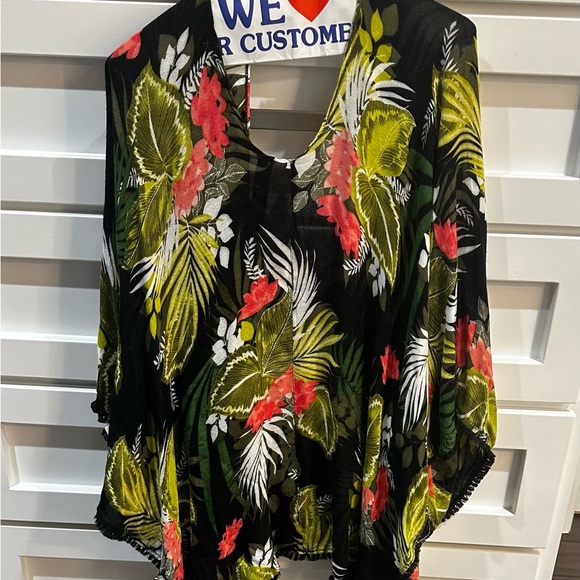 Express Floral Kimono - Picture 2 of 2